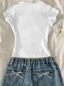 Camiseta de manga corta con lazo y patrón de letras para niña adolescente, diseño lindo, adecuada para primavera y verano