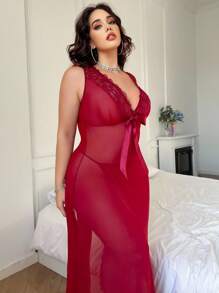 SHEIN 2 件套：大码女式性感蕾丝边网眼蝴蝶结露背娃娃睡衣配丁字裤 - 酒紅色 - 查看 4