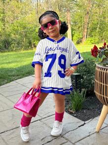 Kleine Mädchen 2-teiliges Sportset, Ziffernprint T-Shirt & Rock, lässige Alltagsmode, vielseitige Streetwear