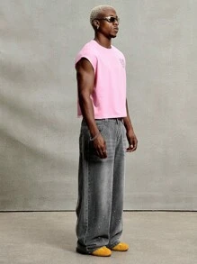 PAVTROS Manfinity Streetrush 男士街头风，INS 联名款粉色蜘蛛网创意爱心 3D 刺绣无袖上衣。这款上衣采用超大图案刺绣设计，宽松舒适，完美诠释街头摇滚美学。适合音乐节和情侣日常穿着，是送给男友或老公的理想礼物。 - 粉色 - 查看 5