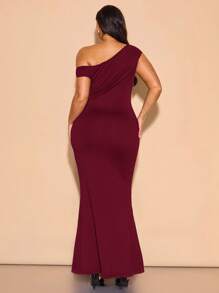 SHEIN BAE Váy Maxi Xù Lông Bất Đối Xứng Thanh Lịch Cỡ Lớn Cho Nữ, Thích Hợp Mặc Hàng Ngày, Hẹn Hò, Đi Chơi, Tiệc Tùng, Đi Câu Lạc Bộ, Halloween, Ngày Lễ Tình Nhân, Đám Cưới Làm Phù Dâu Hoặc Váy Dự Tiệc, Váy Hẹn Hò Lãng Mạn - Màu Đỏ Sâu - Xem 2