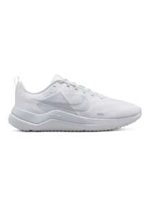 Nike Downshifter 12 - 女士休闲日常运动运动鞋 - 白色 - 查看 1