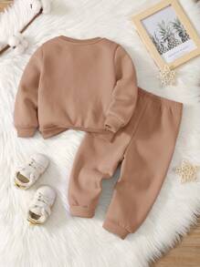 SHEIN 女婴休闲简约针织柔软套头衫宽松长袖运动衫和裤子套装，适合秋冬季