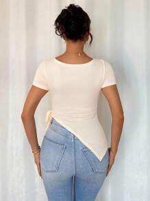 Chiquease T-shirt tricoté avec garniture de col frangée, ornement de ruban de coquillage - Nude - Voir 2