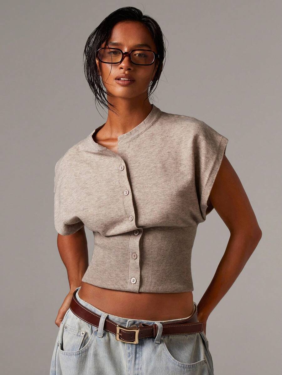 Athîral 女式休闲简约纽扣前蝙蝠袖针织毛衣背心，日常穿着 - 灰色 - 查看 1