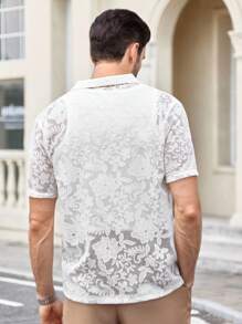 Manfinity VCAY 男士刺绣针织衬衫，适合度假 - 杏色 - 查看 4