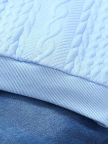SHEIN 2 件套年轻男孩骑马印花纹理针织圆领运动衫和水洗牛仔裤套装，适合返校季、秋冬季、万圣节、圣诞节 - 淺藍色 - 查看 3