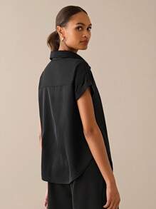 Lilora Camicia a maniche corte da donna di colore unito, alla moda per bluse da donna estive, camicia nera elegante per uscire, adatta per uscite urbane ed eleganti, per uso quotidiano e feste, adatta per l'estate e la primavera per le signore