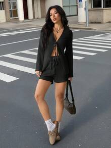 SHEIN PETITE 2 件套女士夏季纯色前系带长袖衬衫 + 针织短裤休闲度假套装 - 黑色 - 查看 8