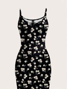 SHEIN EZwear 休闲简约黑底白雏菊全印花女式修身细肩带长裙，适合夏季度假