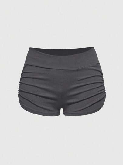 J-Fashion Y2K Style Low Waist Cat Rhinestone Embellished Women Shorts