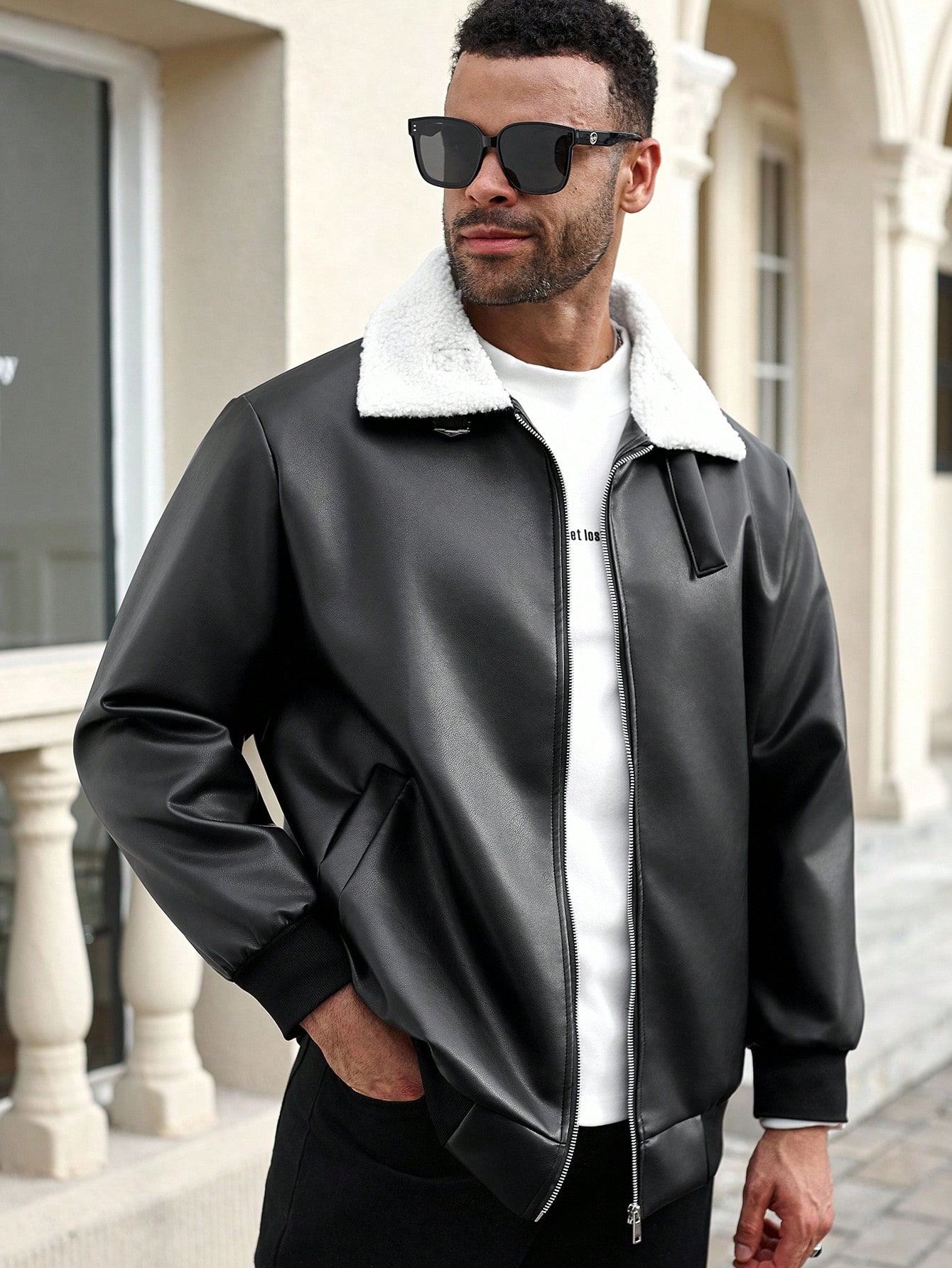 جاكيت جلد صناعي (بي يو) كاجوال بأكمام طويلة مزدوجة...