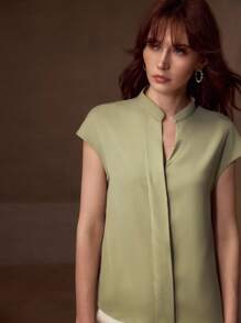 MOTF PREMIUM 缺口领蝙蝠袖衬衫