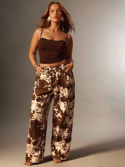 Denimoi 大码奶牛印花直筒牛仔裤