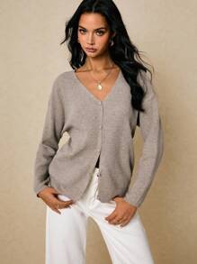 Poéselle 女式纯色 V 领蝙蝠袖单排扣休闲开衫、女式开衫、女式开衫毛衣、秋冬棕色开衫 - 卡其色 - 查看 6