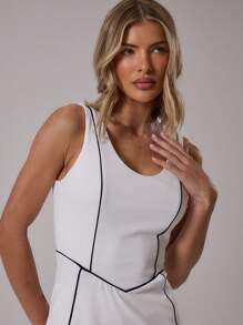 Musera Sport 方领撞色滚边 A 字型网球裙 Musera Sport 高腰撞色滚边修身短裤活力健身夏季 Padel 俱乐部健身房健身