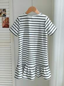 SHEIN Young Girl Knitted Stripe Heart Pattern Crew Neck Dress - Black and White - View 7