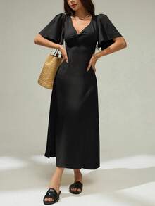 SHEIN PETITE Váy tay bồng màu trơn đơn giản cho kỳ nghỉ của phụ nữ, mùa xuân/hè, thích hợp để mặc hàng ngày, lãng mạn và thanh lịch, váy dài có phần giữa xoắn ở phía trước, tay ngắn, màu trơn, váy mùa hè cho phụ nữ - màu đen - Xem 9