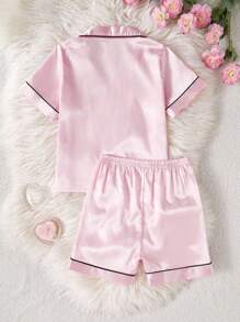 SHEIN 2 件套青少年女孩心形图案短袖上衣和短裤，家居服女孩缎面睡衣套装，返校时尚 - 淺粉色 - 查看 2
