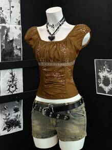 EgrlEra 法式优雅复古印花宽松领刺绣纽扣衬衫，精致腰部收褶 - 卡其色 - 查看 6