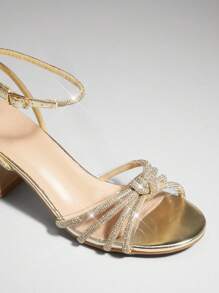 SHUZIA 女士舒适杏仁头粗跟踝带水钻派对鞋