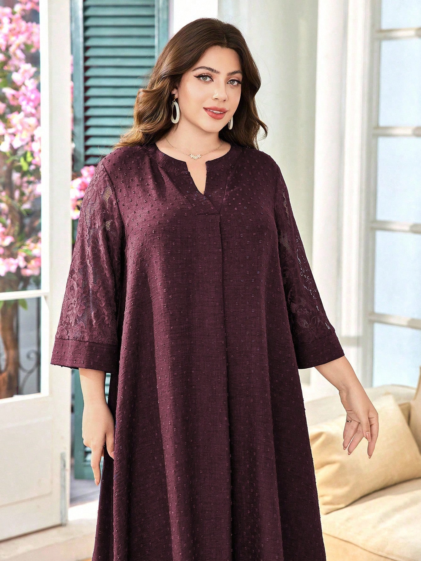 SHEIN Lacomfia فستان عربي فضفاض مريح وفاخر مع تصمي...