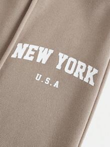 SHEIN Girlism Tween Girl Casual Everyday Round Neck New York Letter Print Sweatshirt And Straight Leg Pants Set New York Outfits Teen Sweat Set 2 Piece Set Teen Sweatpants Set Sweat Sets Tweens Comfy Fall Winter