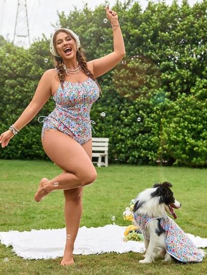 Swim Mod Plus Size Women Ditsy Floral Drawstring Waist Flattering Sweet Blouse & Matching Printed Triangle Bottom Romantic Beach Party Swimsuit Set For Summer Beach Vacation