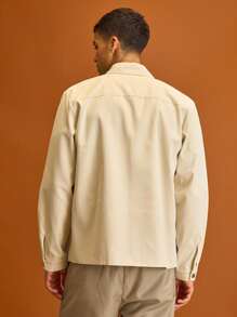 Musero 男士长袖纽扣前袋细节夹克，春夏度假款 - 杏色 - 查看 3