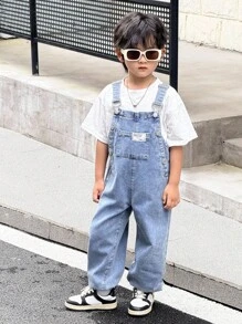 SHEIN Young Boy Fall And Winter Distressed Casual Everyday Style Korean Style Blue Denim Patch Decor Loose Fit Jeans Overalls Jumpsuit With Ankle Cuffs,For Boys Back To School And Streetwear Outfits, Kids Denim Jumpsuit, Kids Jeans Romper, Teenage Denim Overalls,Boy Kids Overalls - Light Wash - View 5