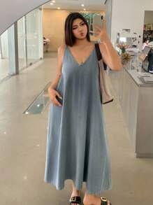 Dazy Plus Light Blue Washed Loose A-Line Denim Slip Dress, Summer Vacation Style - Light Wash - View 5