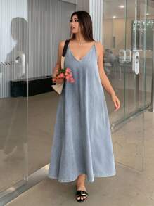 Dazy Plus Light Blue Washed Loose A-Line Denim Slip Dress, Summer Vacation Style - Light Wash - View 4