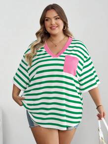 SHEIN CURVE+ Curves 大码/学校服装/返校服装/返校大码条纹休闲简约大码 T 恤适合夏季，带口袋大码 T 恤 - 彩色 - 查看 6