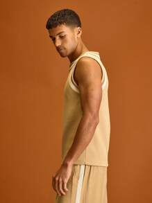 Musero Men Crew Neck Trim Detailing Tank Top Spring Summer Holiday Vacation - Khaki - View 2