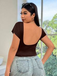 SHEIN EZwear Plus Size Brown Sexy Backless Short Sleeve Cropped T-Shirt, Summer - Brown - View 3