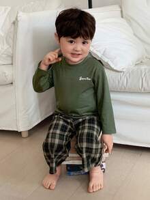 DAZY Toddler Boys Casual Homewear Set - Round Neck Solid Color Short Sleeve T-Shirt & Plaid Long Pants - Green - View 1