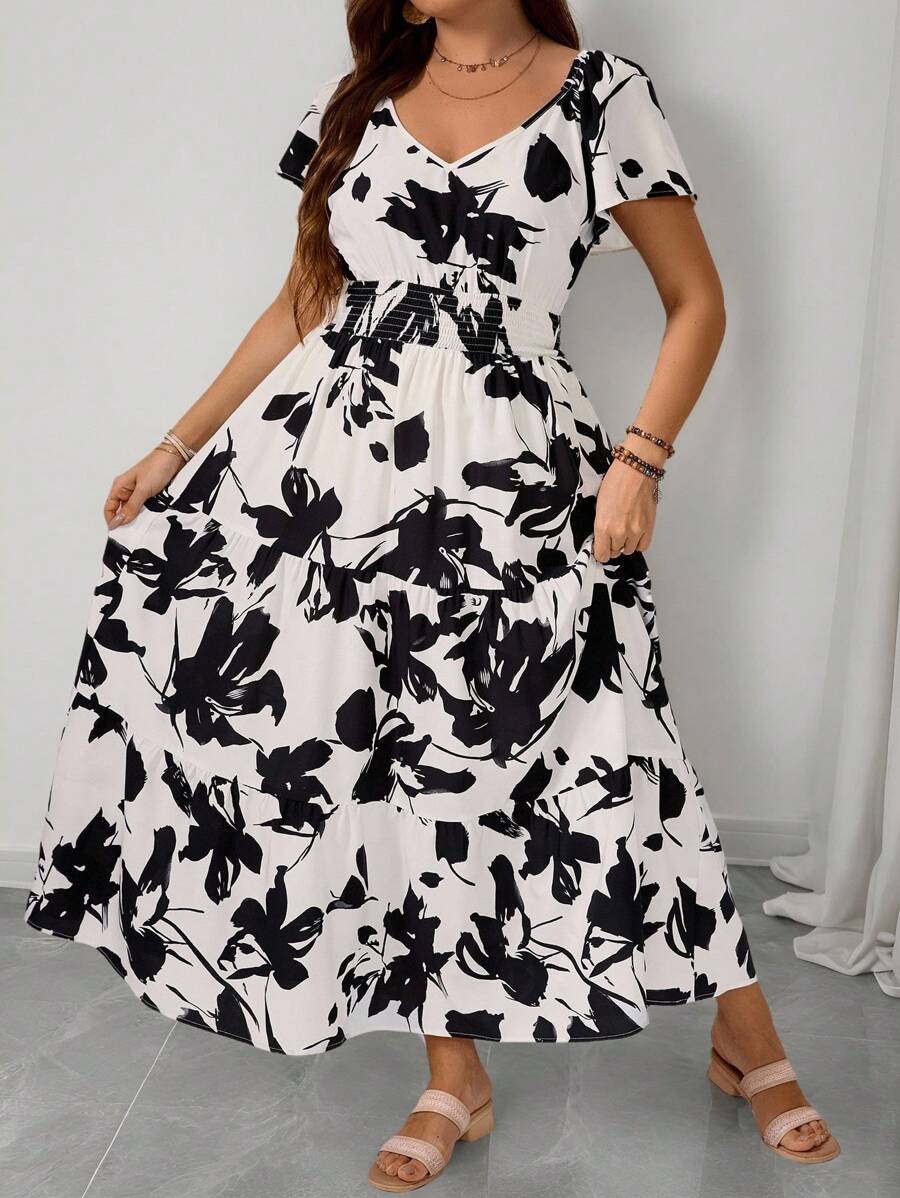 EMERY ROSE Plus Size Women V-Neck Cinched Waist Floral Print Flared Romantic Maxi Dress - Black and White - View 1