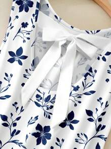 SHEIN Frenchy Plus Size Women Holiday Vacation White Base Blue Floral Print Tie Front Sleeveless Casual Dress, Suitable For Beach  Back To School  Homecoming Blue And White Floral Dress Summer Casual Dress Women Vacation Dress Suitable For Going Out - Multicolor - View 7