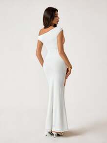 SHEIN Tall Women's Floral Print Elegant Asymmetrical Neck Ruched Vacation Bodycon Dress White Dress - White - View 4