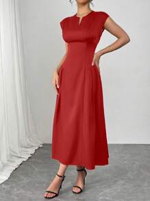 Modelyn 女士简约优雅修身 V 领长款纯色连衣裙，适合通勤和日常穿着