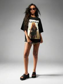 Missguided x Playboy Oversized Magazine Cover T Shirt Retro Style Fashion Graphic Print Summer Street Style Casual Photo Print Vintage Art Collection Comfort Fit Tee - Black - View 3