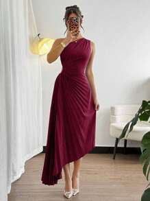 Modelyn Women's Solid Color Sleeveless Pleated Elegant Mid-Length Dress - Red - View 7