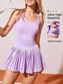 CourtClass 女式交叉露背百褶下摆修身运动连衣裙，夏季 - 紫色 - 查看 1