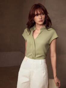 MOTF PREMIUM 缺口领蝙蝠袖衬衫