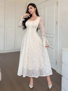DAZY 女士方领花卉蕾丝喇叭袖优雅中长连衣裙 - 米色 - 查看 3
