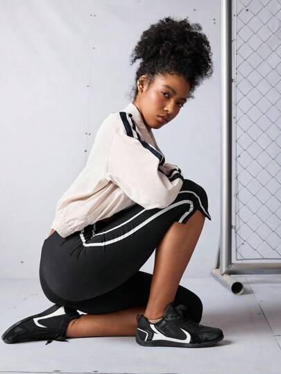 Streetz SHEIN Sport Quần short thể thao 3/4 họa tiết kẻ sọc chắp vá thường ngày mùa hè dành cho nữ Quần áo thể thao năng động dành cho nữ Quần áo thể thao nữ, Trở lại trường học, Quần legging ngắn bó mùa thu dành cho nữ, Quần Capri, Quần legging Carpi, Quần ngắn thoáng khí thoải mái thường ngày, Quần bó đạp xe, Mặt hàng thời trang, Cắt độ dài ngẫu nhiên, Trang phục trở lại trường học, Tốt nghiệp, Trở lại trường học, Y2k, Cổ điển