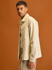 Musero 男士长袖纽扣前袋细节夹克，春夏度假款 - 杏色 - 查看 2