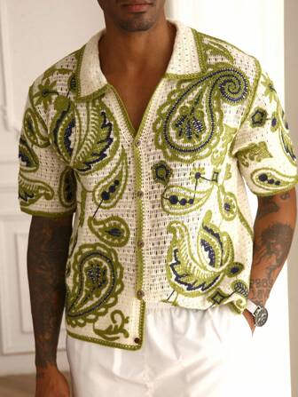 Manfinity CityGents Men's Plus Size Green Knit Top With Paisley Print And Button Front
