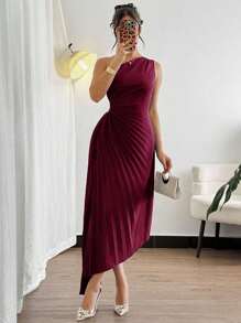 Modelyn Women's Solid Color Sleeveless Pleated Elegant Mid-Length Dress - Red - View 3