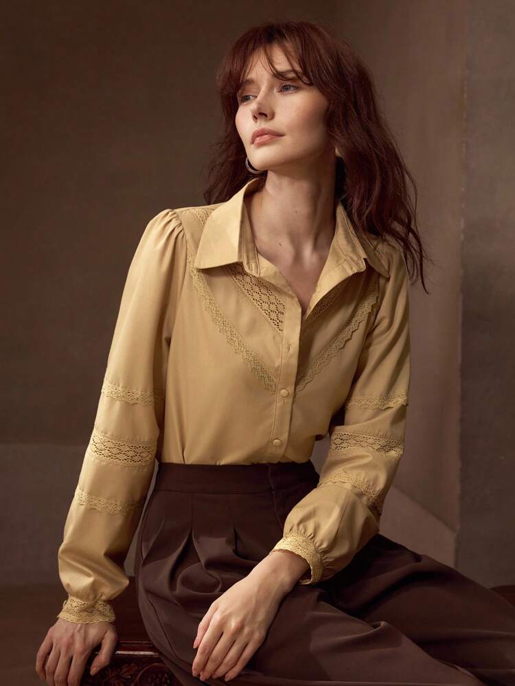 CONTRAST LACE BUTTON UP SHIRT